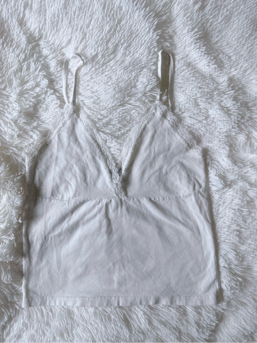John Galt Lace-Trim V-Neck White Cami Top

Fits from 4-6